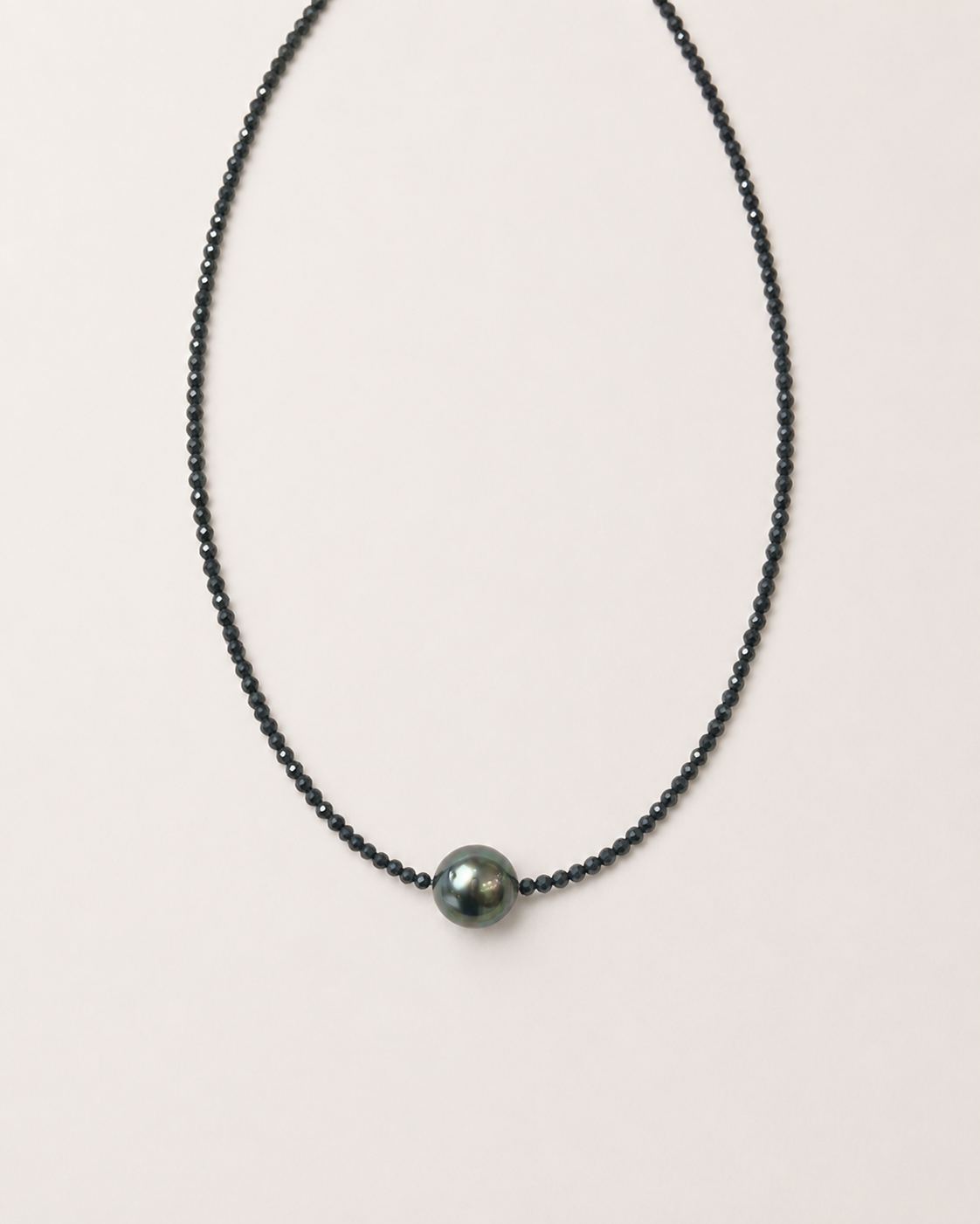 Black Spinel Baroque Pendant - Tahitian
